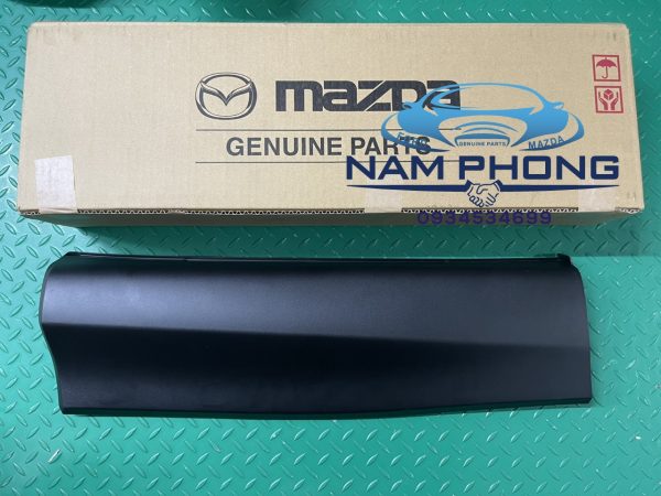 Ốp cửa sau Mazda CX5 2015 RH - KD5351RC0B