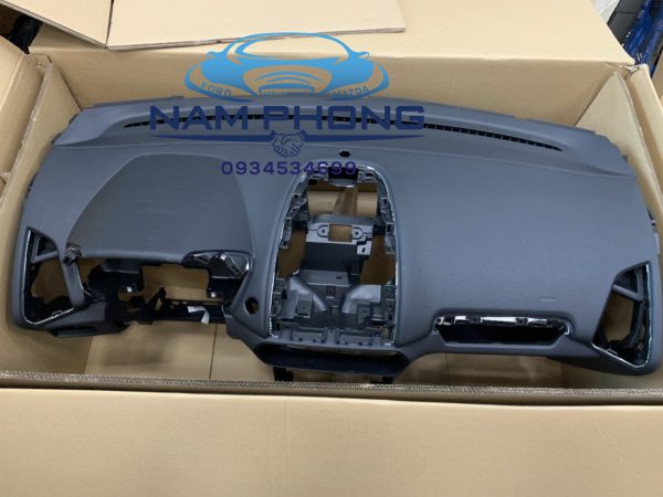 Táp lô Ford Ecosports 19 - GN1511801GM3ZHE