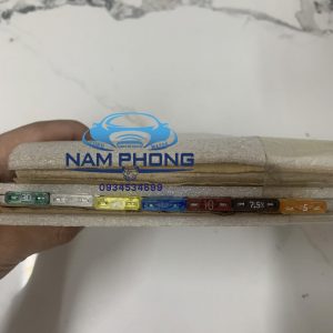 Cầu trì ô tô 30w 25w 20w 15w 10w 5w