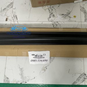 Ốp cánh cửa Mazda CX5 CX8 19 trước RH chính hãng - KB7W51RA0E