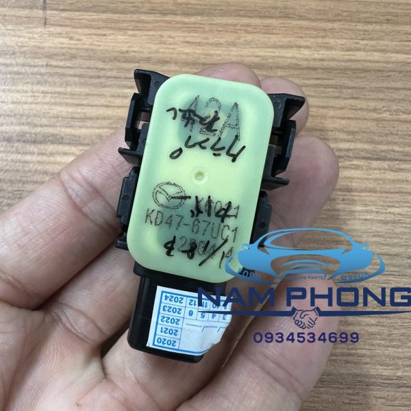 Cảm biến khoảng cách trước Mazda CX5 2016 - 2019 - KD4767UC1