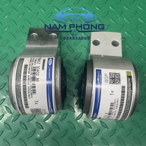 Cao su càng A Ford Explorer 16-20 RH + LH 16 - 20 - BB5Z3C339A / BB5Z3C403AB
