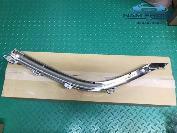 Nẹp mạ dưới ca lăng RH Mazda CX9 - TK21507J1B - Phụ Tùng Nam Phong