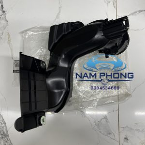 Ống gió vào bầu lọc gió Mazda 3 - 6 - CX5 máy 2.0 - PY0113200A