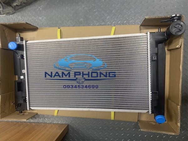 Két nước Corolla Altis