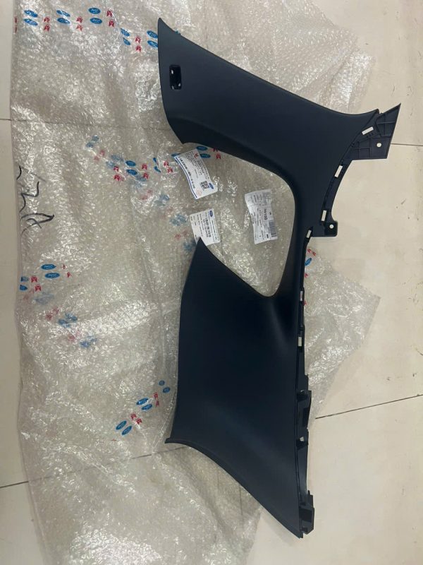 Ốp nhựa dưới tappi Ford Territory 2023 - NS131003ACD5