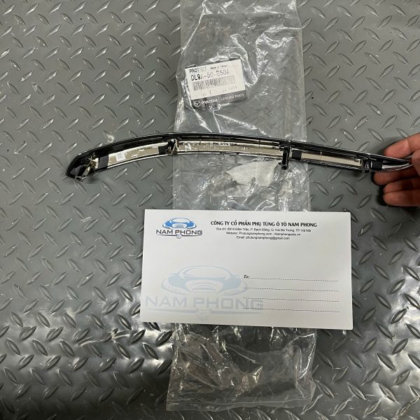 Nẹp mạ dưới ba đờ xốc trước LH CX3 - 2020 - DL9A50B50A