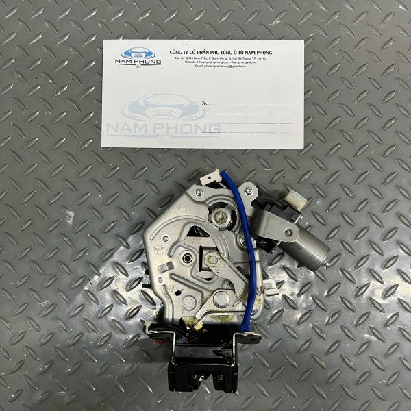 Ổ khoá ngậm cửa hậu Mazda CX5 2014 - 2020