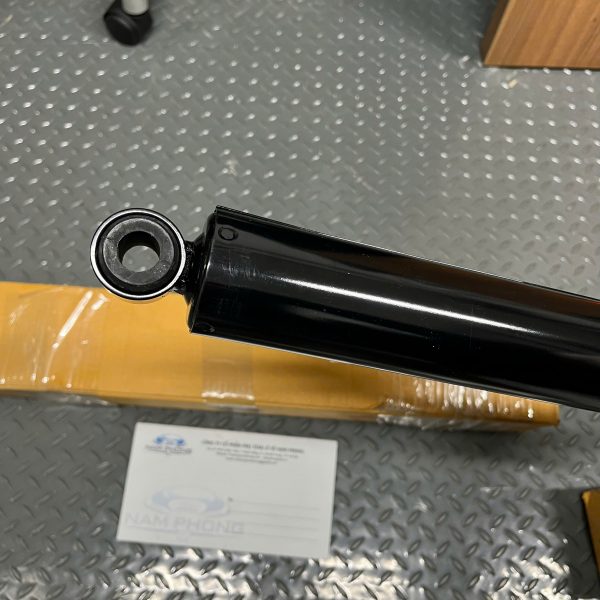 Giảm sóc sau Mitsubishi Triton 2015 - 2019 - 4162A289