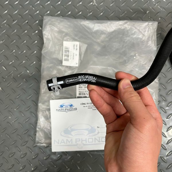 Tuy ô từ bình nước phụ về két Ranger 2.0 2018 - 2022 - JB3Z8A365C