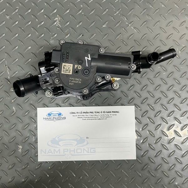 Van hằng nhiệt điện ( van điều khiển bơm nước ) Mazda CX5 - CX8 2018 - 2022 - PYFD1516Z