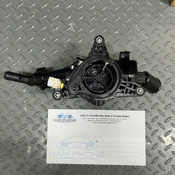 Van hằng nhiệt điện ( van điều khiển bơm nước ) Mazda CX5 - CX8 2018 - 2022 - PYFD1516Z