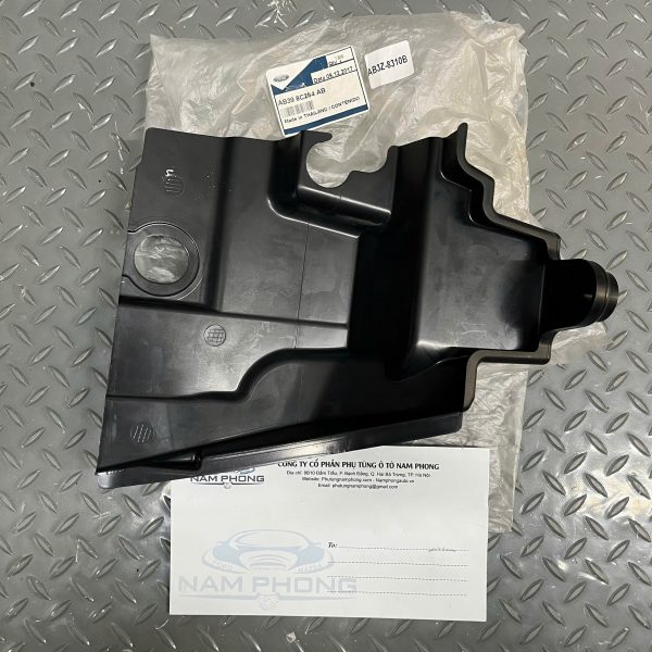 Ốp hướng gió két nước RH Ranger 2013 - 2021 - AB3Z8310B / AB398C284AB